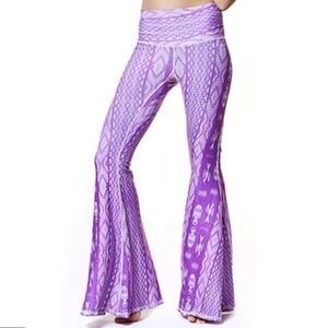 teeki SUPER RARE Purple Diamond Tribe Bell Bottom Yoga Pants SIZE SMALL
